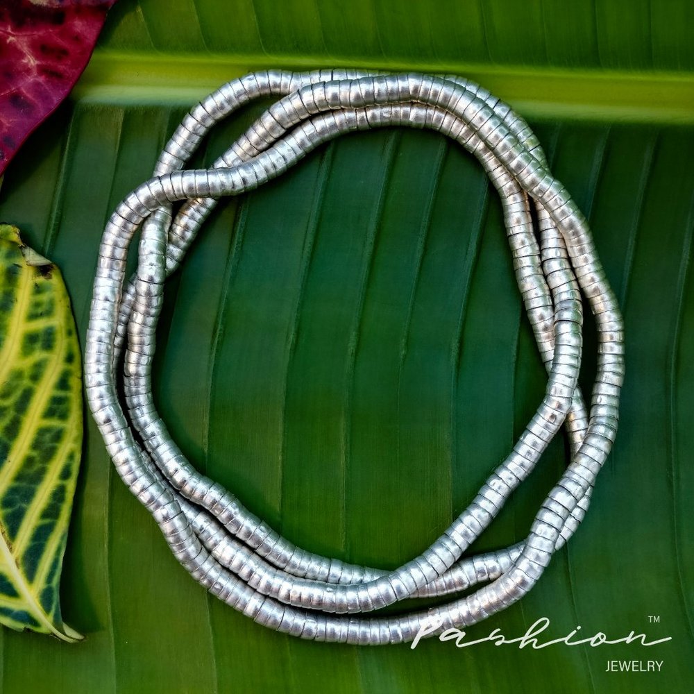 Simply Elegant Handmade Necklace.